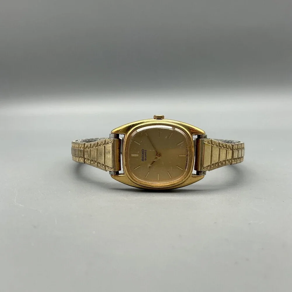 Vintage Seiko 2820-5630 Womens Watch 18mm Gold Dial Gold Tone New Battery